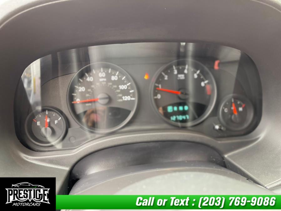 Used Jeep Compass 4WD 4dr Latitude 2011 | J&J Auto Sales & Repairs llc DBA Prestige Motorcar. Oakville, Connecticut Used Jeep Compass 4WD 4dr Latitude 2011 | J&J Auto Sales & Repairs llc DBA Prestige Motorcar. Oakville, Connecticut