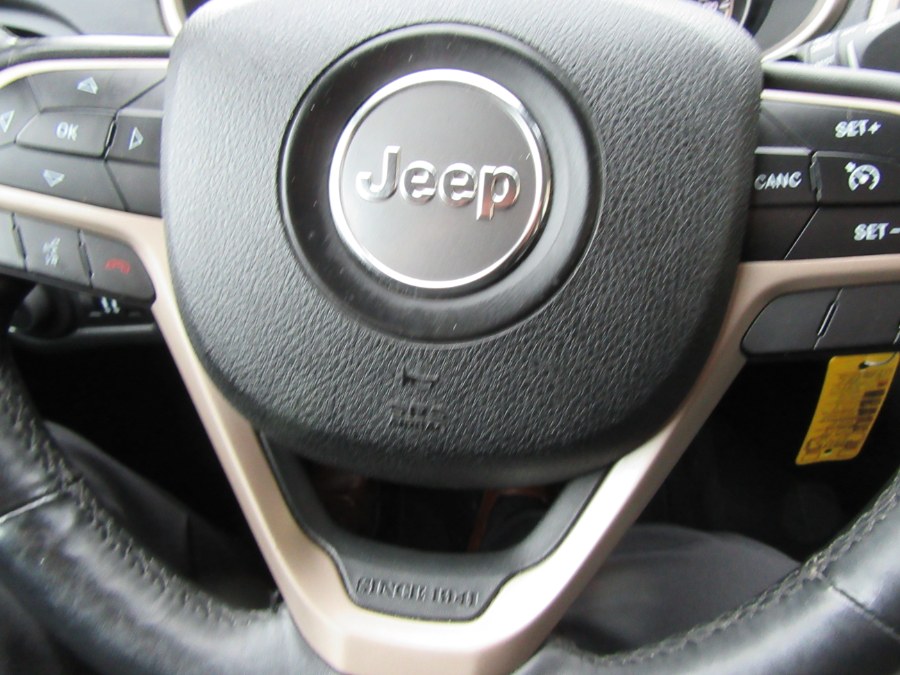 2014 Jeep Cherokee FWD 4dr Latitude Altitude, available for sale in Little Ferry, New Jersey | Royalty Auto Sales. Little Ferry, New Jersey 2014 Jeep Cherokee FWD 4dr Latitude Altitude, available for sale in Little Ferry, New Jersey | Royalty Auto Sales. Little Ferry, New Jersey