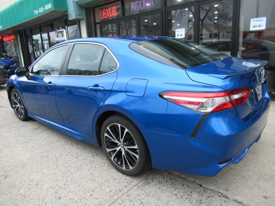 2018 Toyota Camry SE Auto (Natl), available for sale in Woodside, New York | Pepmore Auto Sales Inc.. Woodside, New York 2018 Toyota Camry SE Auto (Natl), available for sale in Woodside, New York | Pepmore Auto Sales Inc.. Woodside, New York