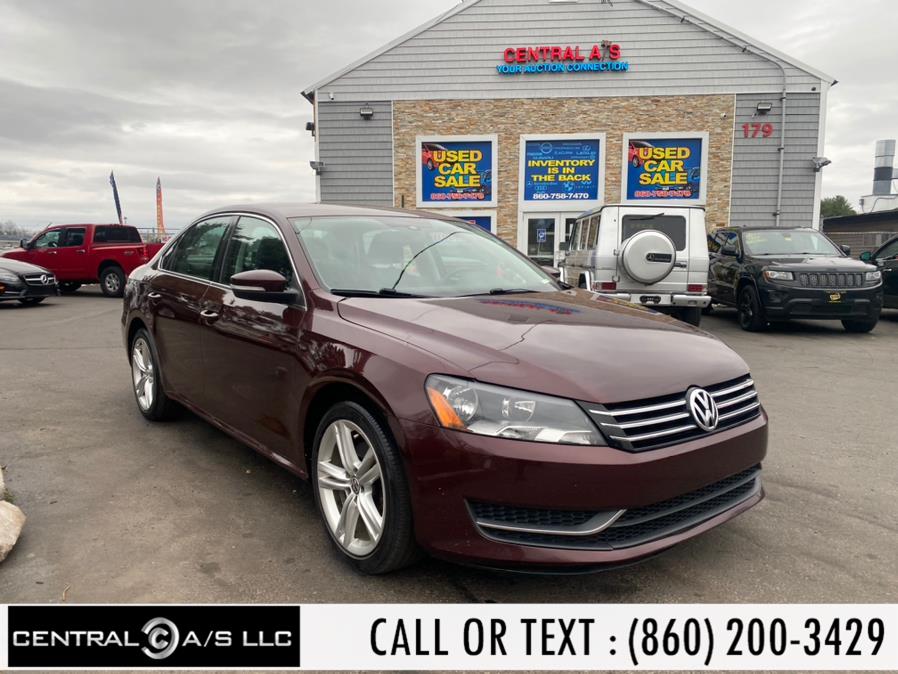2013 Volkswagen Passat 4dr Sdn 2.5L Auto SE w/Sunroof & Nav PZEV, available for sale in East Windsor, Connecticut | Central A/S LLC. East Windsor, Connecticut 2013 Volkswagen Passat 4dr Sdn 2.5L Auto SE w/Sunroof & Nav PZEV, available for sale in East Windsor, Connecticut | Central A/S LLC. East Windsor, Connecticut