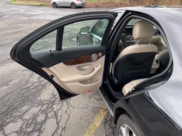 Used Mercedes-benz C-class C 300 2015 | Blasius Federal Road. Brookfield, Connecticut Used Mercedes-benz C-class C 300 2015 | Blasius Federal Road. Brookfield, Connecticut