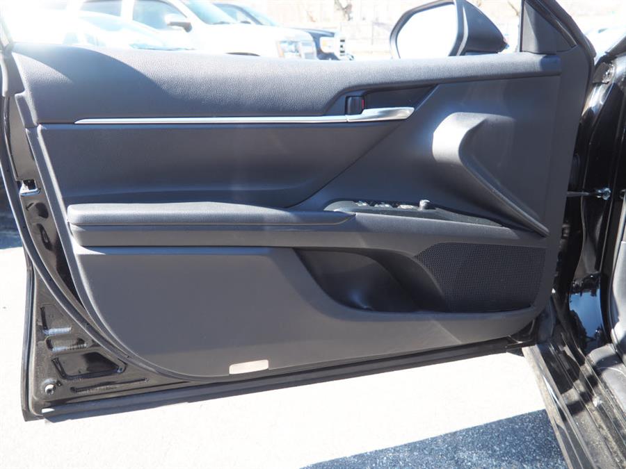 Used Toyota Camry SE 2019 | Autouse. Andover, Massachusetts Used Toyota Camry SE 2019 | Autouse. Andover, Massachusetts