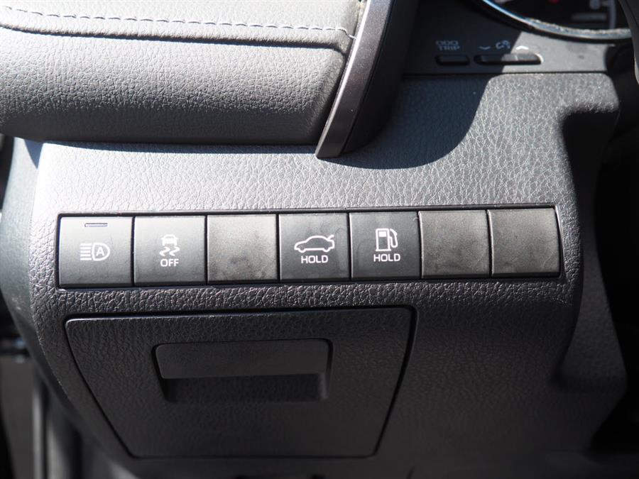 Used Toyota Camry SE 2019 | Autouse. Andover, Massachusetts Used Toyota Camry SE 2019 | Autouse. Andover, Massachusetts