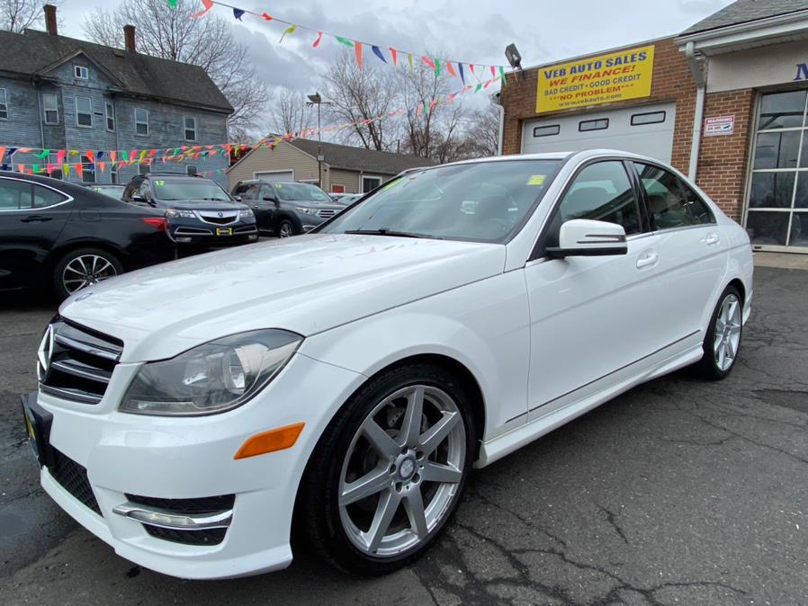 2014 Mercedes-Benz C-Class 4dr Sdn C300 Sport 4MATIC, available for sale in Hartford, Connecticut | VEB Auto Sales. Hartford, Connecticut