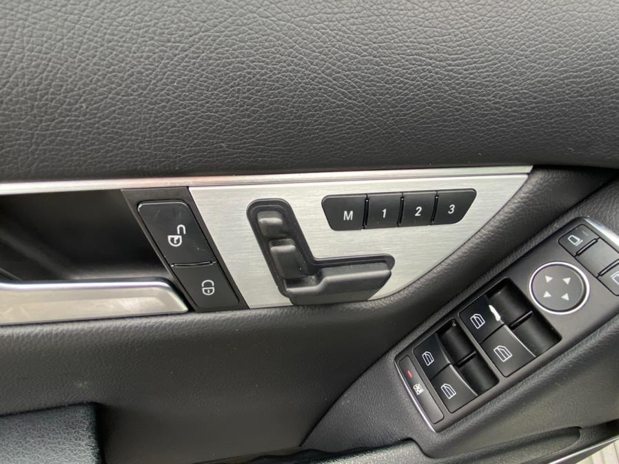 Used Mercedes-Benz C-Class 4dr Sdn C300 Sport 4MATIC 2014 | VEB Auto Sales. Hartford, Connecticut Used Mercedes-Benz C-Class 4dr Sdn C300 Sport 4MATIC 2014 | VEB Auto Sales. Hartford, Connecticut