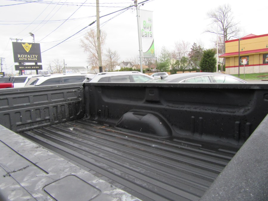Used Chevrolet Silverado 3500HD Built After Aug 14 4WD Crew Cab 167.7" LTZ 2015 | Royalty Auto Sales. Little Ferry, New Jersey Used Chevrolet Silverado 3500HD Built After Aug 14 4WD Crew Cab 167.7" LTZ 2015 | Royalty Auto Sales. Little Ferry, New Jersey