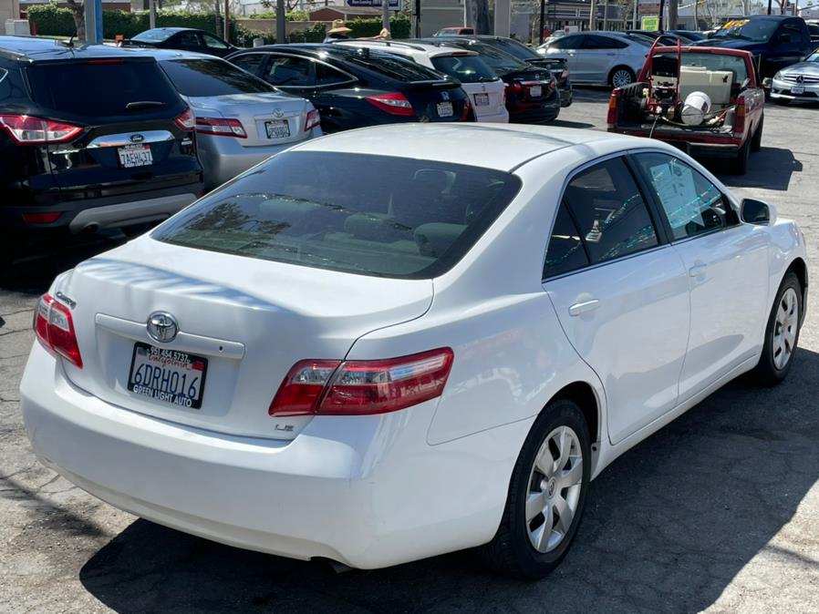 2009 Toyota Camry LE Sedan 4D, available for sale in Corona, California | Green Light Auto. Corona, California 2009 Toyota Camry LE Sedan 4D, available for sale in Corona, California | Green Light Auto. Corona, California