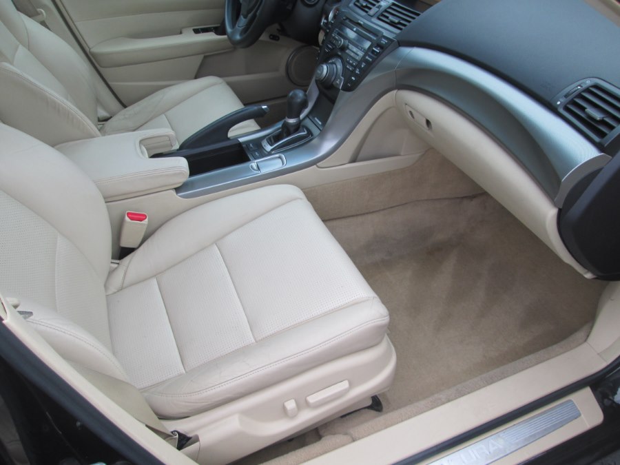 2009 Acura TL 4dr Sdn 2WD Tech, available for sale in Levittown, Pennsylvania | Levittown Auto. Levittown, Pennsylvania 2009 Acura TL 4dr Sdn 2WD Tech, available for sale in Levittown, Pennsylvania | Levittown Auto. Levittown, Pennsylvania