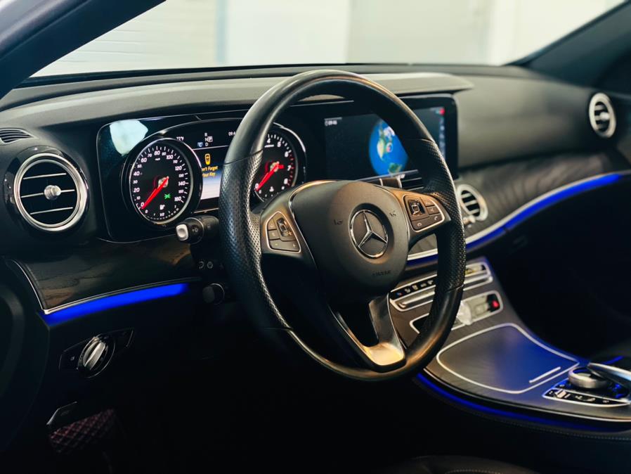 Used Mercedes-Benz E-Class E 300 4MATIC Sedan 2018 | Luxury Motor Club. Franklin Square, New York Used Mercedes-Benz E-Class E 300 4MATIC Sedan 2018 | Luxury Motor Club. Franklin Square, New York