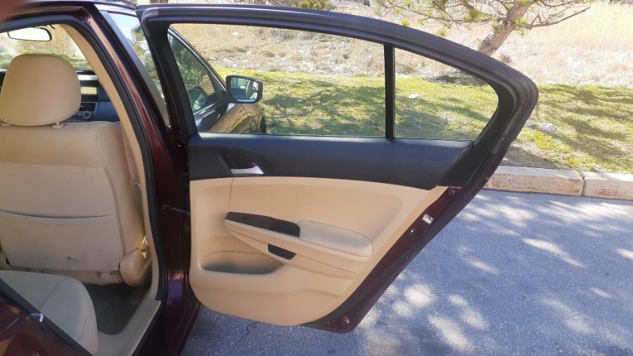 2012 Honda Accord Sdn 4dr I4 Auto LX PZEV, available for sale in Revere, Massachusetts | Wonderland Auto. Revere, Massachusetts 2012 Honda Accord Sdn 4dr I4 Auto LX PZEV, available for sale in Revere, Massachusetts | Wonderland Auto. Revere, Massachusetts