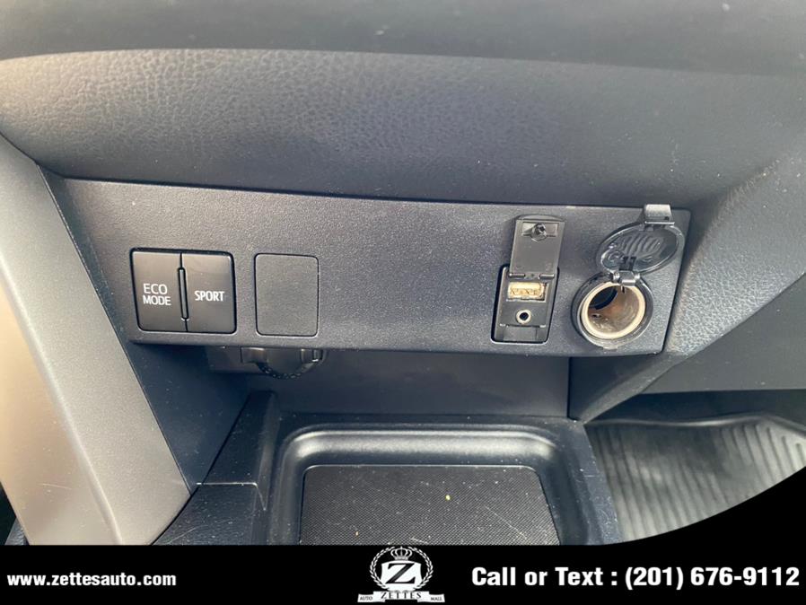 2018 Toyota RAV4 LE AWD (Natl), available for sale in Jersey City, New Jersey | Zettes Auto Mall. Jersey City, New Jersey 2018 Toyota RAV4 LE AWD (Natl), available for sale in Jersey City, New Jersey | Zettes Auto Mall. Jersey City, New Jersey
