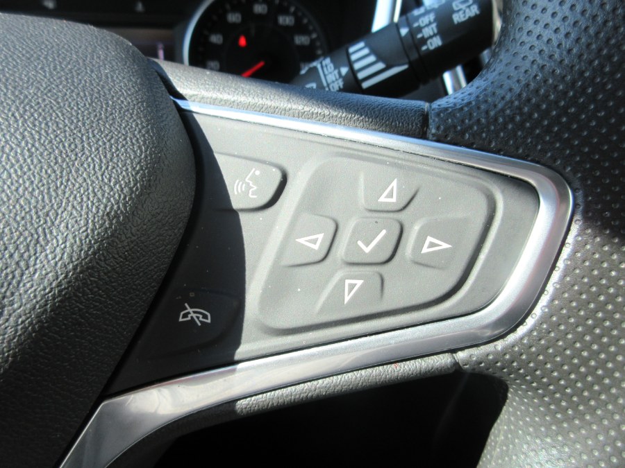 2020 Chevrolet Equinox FWD 4dr LT w/1LT, available for sale in Linden, New Jersey | Route 27 Auto Mall. Linden, New Jersey 2020 Chevrolet Equinox FWD 4dr LT w/1LT, available for sale in Linden, New Jersey | Route 27 Auto Mall. Linden, New Jersey