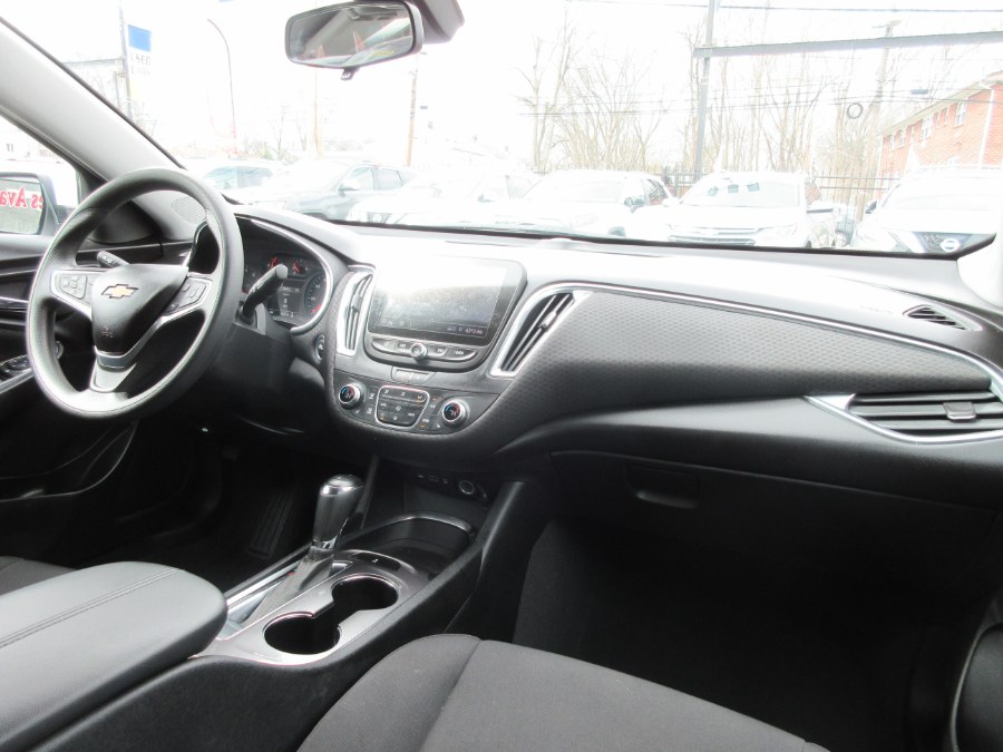2020 Chevrolet Malibu 4dr Sdn LT, available for sale in Linden, New Jersey | Route 27 Auto Mall. Linden, New Jersey 2020 Chevrolet Malibu 4dr Sdn LT, available for sale in Linden, New Jersey | Route 27 Auto Mall. Linden, New Jersey