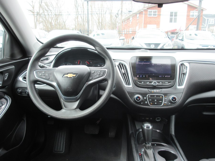2020 Chevrolet Malibu 4dr Sdn LT, available for sale in Linden, New Jersey | Route 27 Auto Mall. Linden, New Jersey 2020 Chevrolet Malibu 4dr Sdn LT, available for sale in Linden, New Jersey | Route 27 Auto Mall. Linden, New Jersey