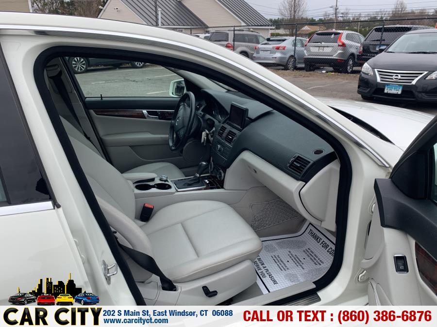 Used Mercedes-Benz C-Class 4dr Sdn C300 Sport 4MATIC 2010 | Car City LLC. East Windsor, Connecticut Used Mercedes-Benz C-Class 4dr Sdn C300 Sport 4MATIC 2010 | Car City LLC. East Windsor, Connecticut