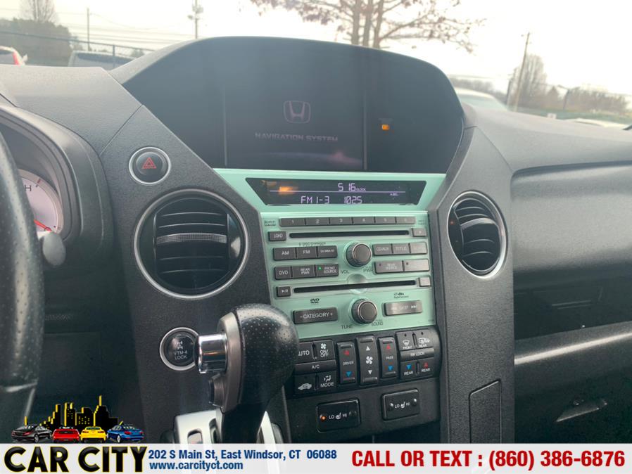 Used Honda Pilot 4WD 4dr Touring w/RES & Navi 2011 | Car City LLC. East Windsor, Connecticut Used Honda Pilot 4WD 4dr Touring w/RES & Navi 2011 | Car City LLC. East Windsor, Connecticut