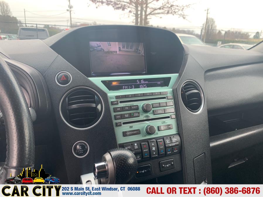 Used Honda Pilot 4WD 4dr Touring w/RES & Navi 2011 | Car City LLC. East Windsor, Connecticut Used Honda Pilot 4WD 4dr Touring w/RES & Navi 2011 | Car City LLC. East Windsor, Connecticut