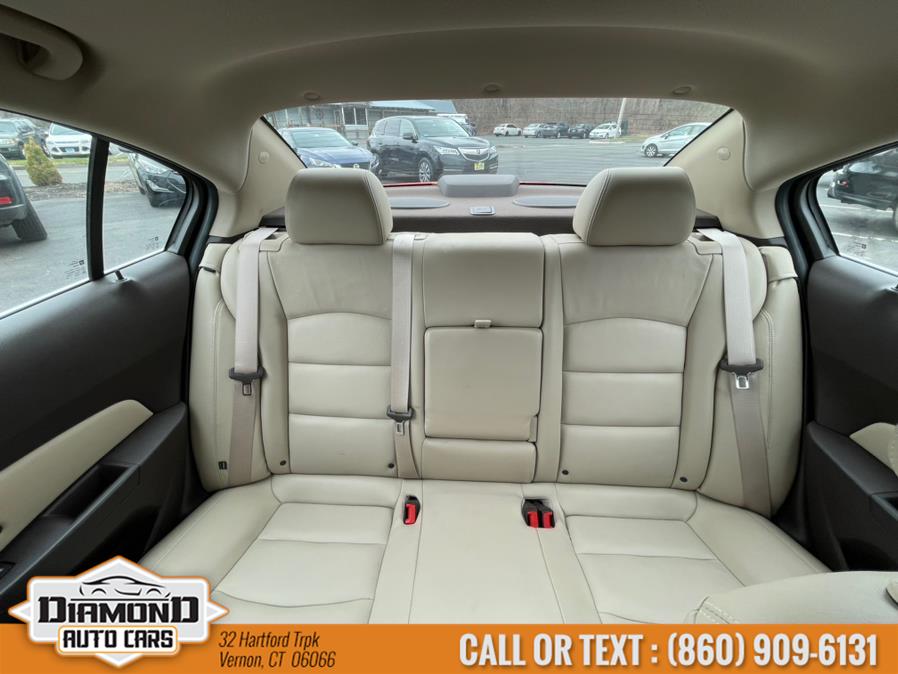 2014 Chevrolet Cruze 4dr Sdn Man 2LT, available for sale in Vernon, Connecticut | TD Automotive Enterprises LLC DBA Diamond Auto Cars. Vernon, Connecticut 2014 Chevrolet Cruze 4dr Sdn Man 2LT, available for sale in Vernon, Connecticut | TD Automotive Enterprises LLC DBA Diamond Auto Cars. Vernon, Connecticut