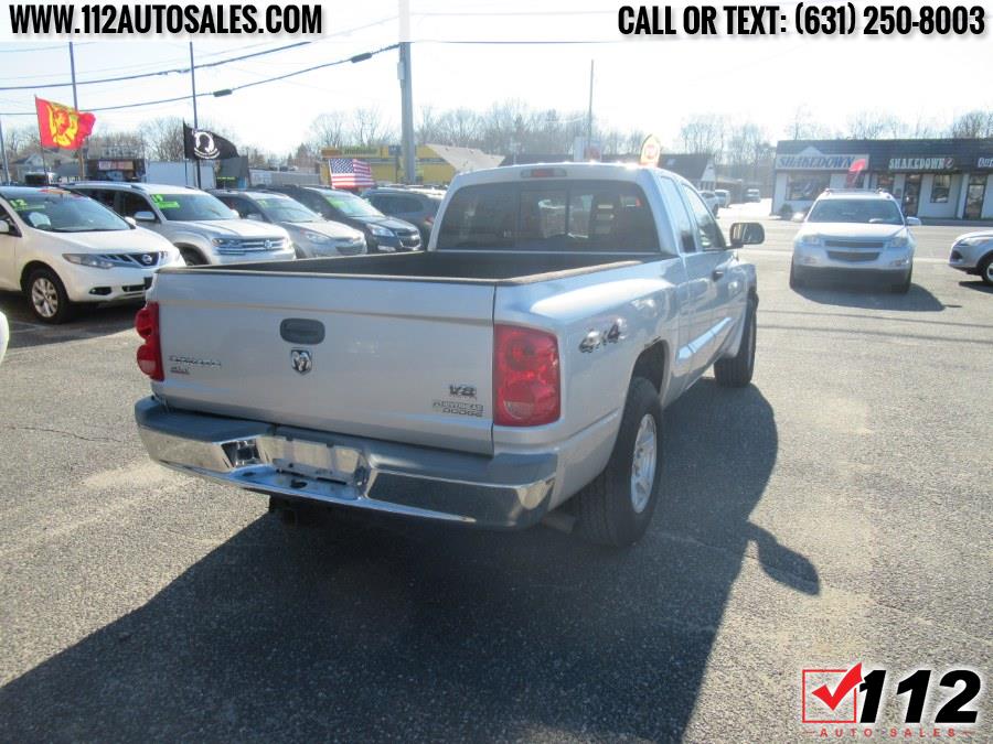 Used Dodge Dakota 2dr Club Cab 131" WB 4WD SLT 2005 | 112 Auto Sales. Patchogue, New York Used Dodge Dakota 2dr Club Cab 131" WB 4WD SLT 2005 | 112 Auto Sales. Patchogue, New York