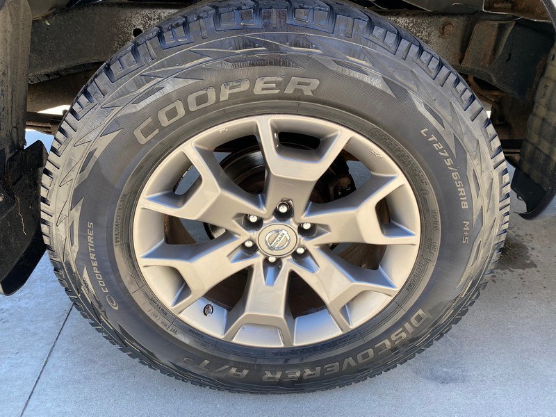 Used Nissan Frontier 4WD Crew Cab SWB Auto SL 2014 | Union Street Auto Sales. West Springfield, Massachusetts Used Nissan Frontier 4WD Crew Cab SWB Auto SL 2014 | Union Street Auto Sales. West Springfield, Massachusetts