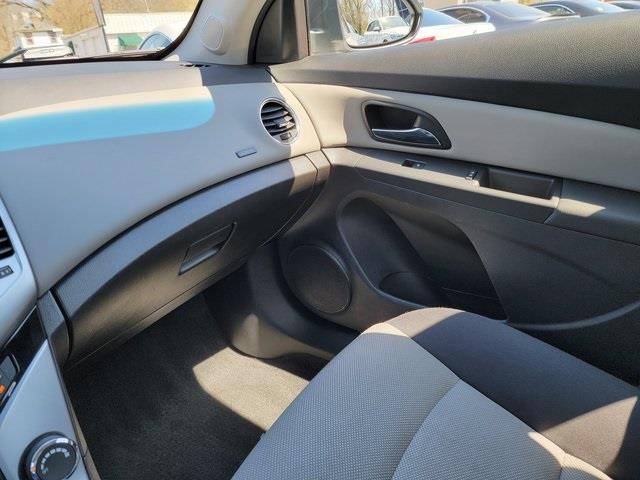 Used Chevrolet Cruze LS 2015 | Luxury Motor Car Company. Cincinnati, Ohio Used Chevrolet Cruze LS 2015 | Luxury Motor Car Company. Cincinnati, Ohio