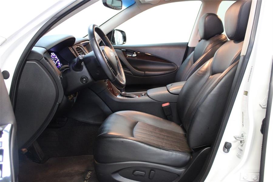 Used Infiniti Qx50 2016 | Fast Track Motors. Paterson, New Jersey Used Infiniti Qx50 2016 | Fast Track Motors. Paterson, New Jersey