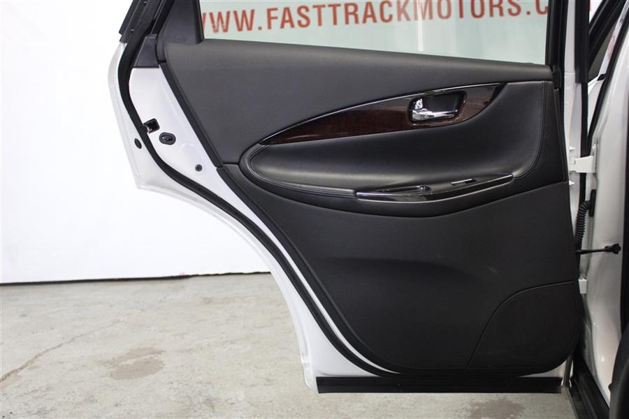 Used Infiniti Qx50 2016 | Fast Track Motors. Paterson, New Jersey Used Infiniti Qx50 2016 | Fast Track Motors. Paterson, New Jersey