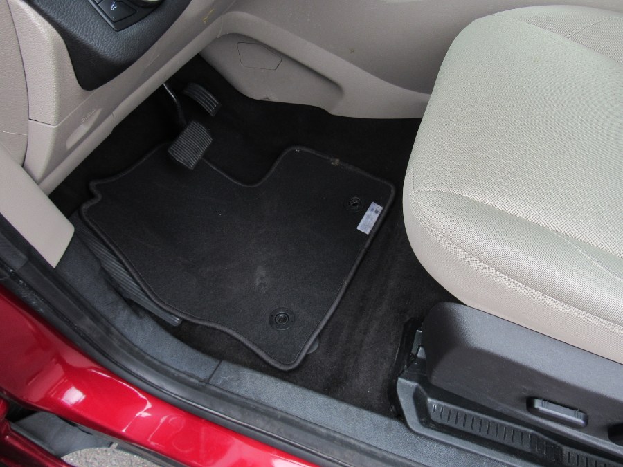 Used Ford Escape SE 4WD 2019 | NJ Used Cars Center. Irvington, New Jersey Used Ford Escape SE 4WD 2019 | NJ Used Cars Center. Irvington, New Jersey