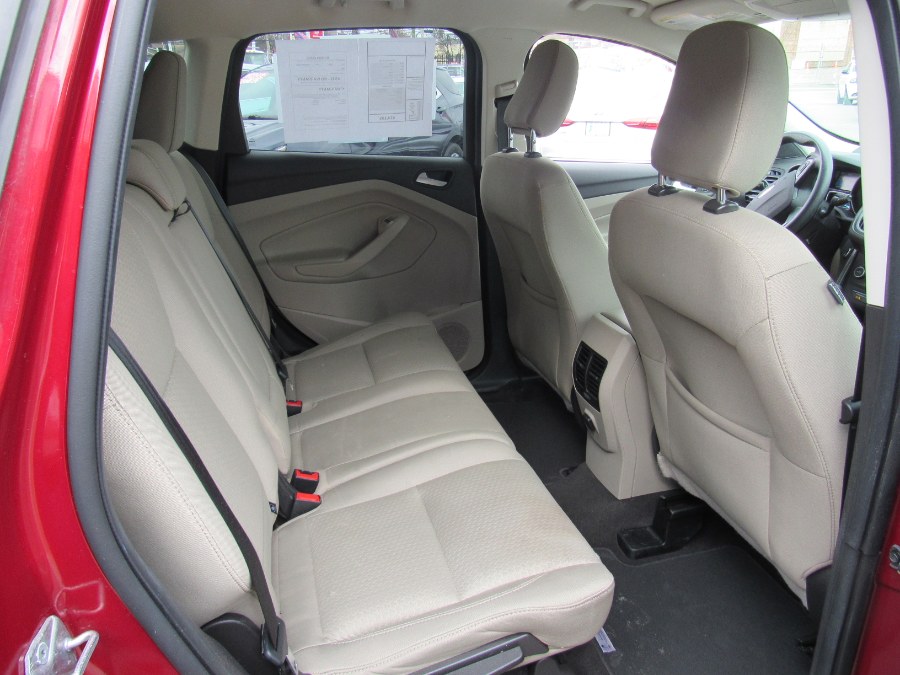 Used Ford Escape SE 4WD 2019 | NJ Used Cars Center. Irvington, New Jersey Used Ford Escape SE 4WD 2019 | NJ Used Cars Center. Irvington, New Jersey
