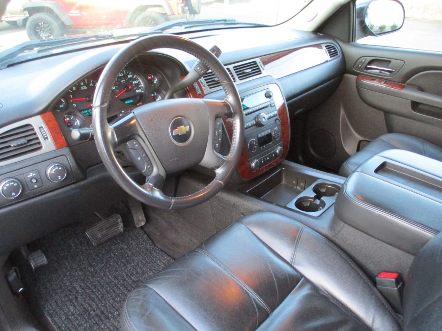 2010 Chevrolet Silverado 1500 4WD Crew Cab 143.5" LTZ, available for sale in Suffield, Connecticut | Suffield Auto LLC. Suffield, Connecticut 2010 Chevrolet Silverado 1500 4WD Crew Cab 143.5" LTZ, available for sale in Suffield, Connecticut | Suffield Auto LLC. Suffield, Connecticut