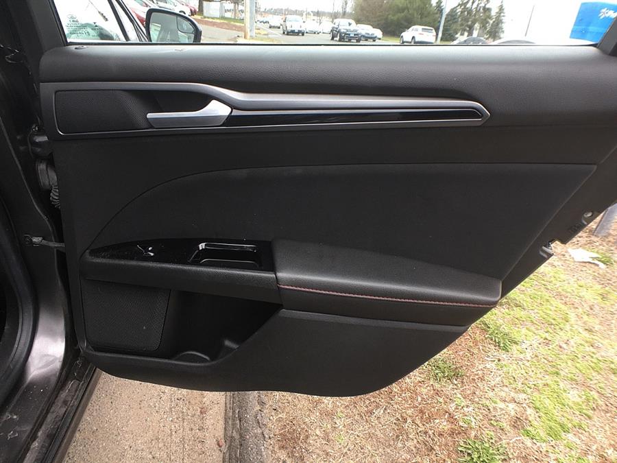 Used Ford Fusion 4dr Sdn SE AWD 2015 | Smart Buy Auto Sales, LLC. Wallingford, Connecticut Used Ford Fusion 4dr Sdn SE AWD 2015 | Smart Buy Auto Sales, LLC. Wallingford, Connecticut