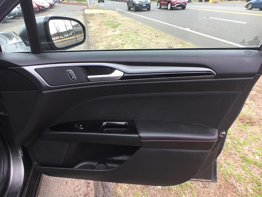 Used Ford Fusion 4dr Sdn SE AWD 2015 | Smart Buy Auto Sales, LLC. Wallingford, Connecticut Used Ford Fusion 4dr Sdn SE AWD 2015 | Smart Buy Auto Sales, LLC. Wallingford, Connecticut