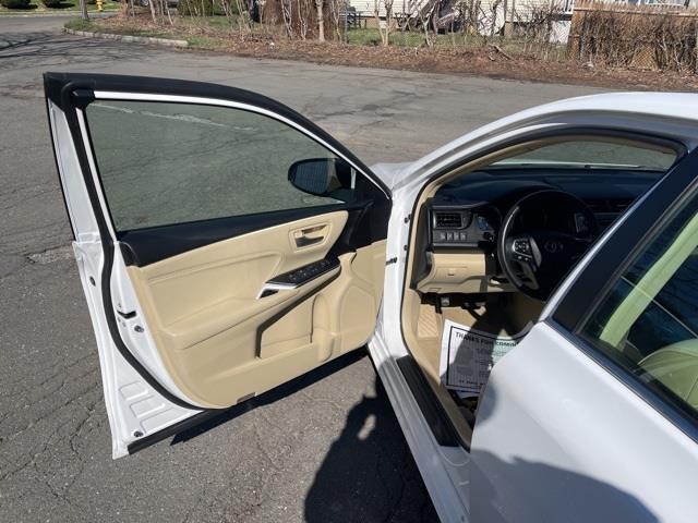 Used Toyota Camry Hybrid XLE 2017 | Blasius Federal Road. Brookfield, Connecticut Used Toyota Camry Hybrid XLE 2017 | Blasius Federal Road. Brookfield, Connecticut