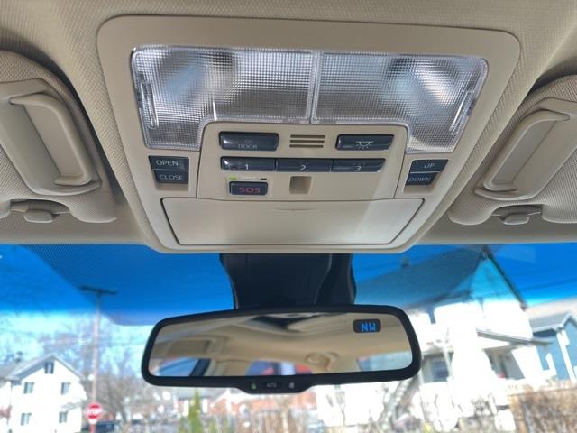 Used Toyota Camry Hybrid XLE 2017 | Blasius Federal Road. Brookfield, Connecticut Used Toyota Camry Hybrid XLE 2017 | Blasius Federal Road. Brookfield, Connecticut