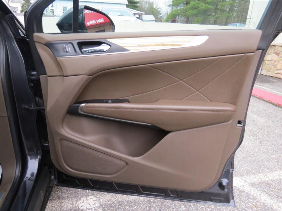 Used Lincoln Mkc Base AWD 4dr SUV 2015 | Lake City Exports Inc. Auburn, Maine Used Lincoln Mkc Base AWD 4dr SUV 2015 | Lake City Exports Inc. Auburn, Maine