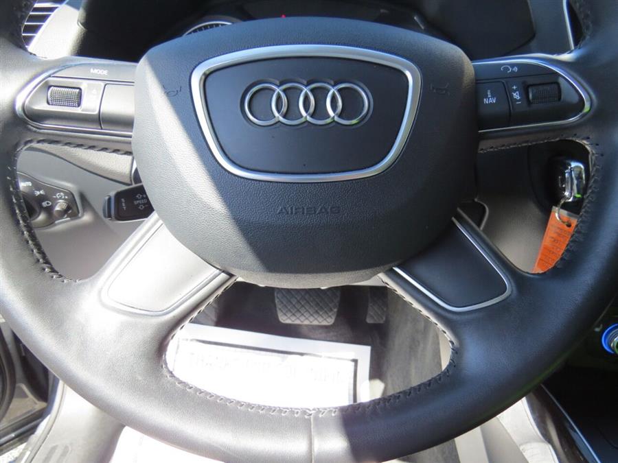 Used Audi Q5 3.0T quattro Premium Plus AWD 4dr SUV 2014 | Lake City Exports Inc. Auburn, Maine Used Audi Q5 3.0T quattro Premium Plus AWD 4dr SUV 2014 | Lake City Exports Inc. Auburn, Maine