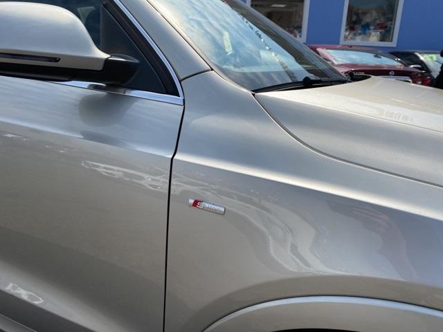 Used Audi Q3 2.0T Prestige 2016 | BQE Auto Sales. Brooklyn, New York Used Audi Q3 2.0T Prestige 2016 | BQE Auto Sales. Brooklyn, New York