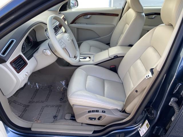 2008 Volvo V70 , available for sale in Forestville, Maryland | Valentine Motor Company. Forestville, Maryland 2008 Volvo V70 , available for sale in Forestville, Maryland | Valentine Motor Company. Forestville, Maryland