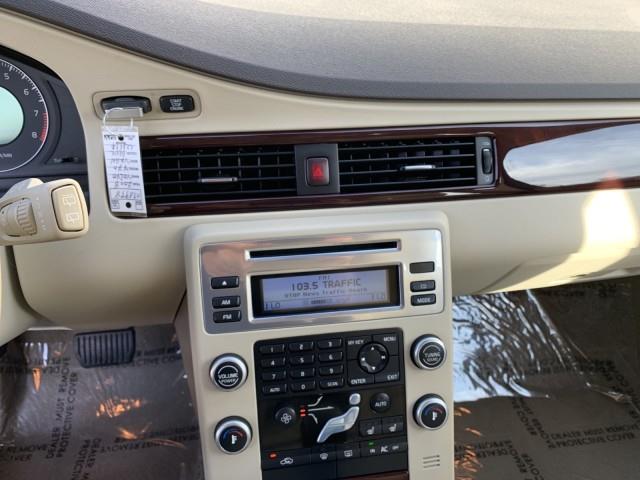 2008 Volvo V70 , available for sale in Forestville, Maryland | Valentine Motor Company. Forestville, Maryland 2008 Volvo V70 , available for sale in Forestville, Maryland | Valentine Motor Company. Forestville, Maryland