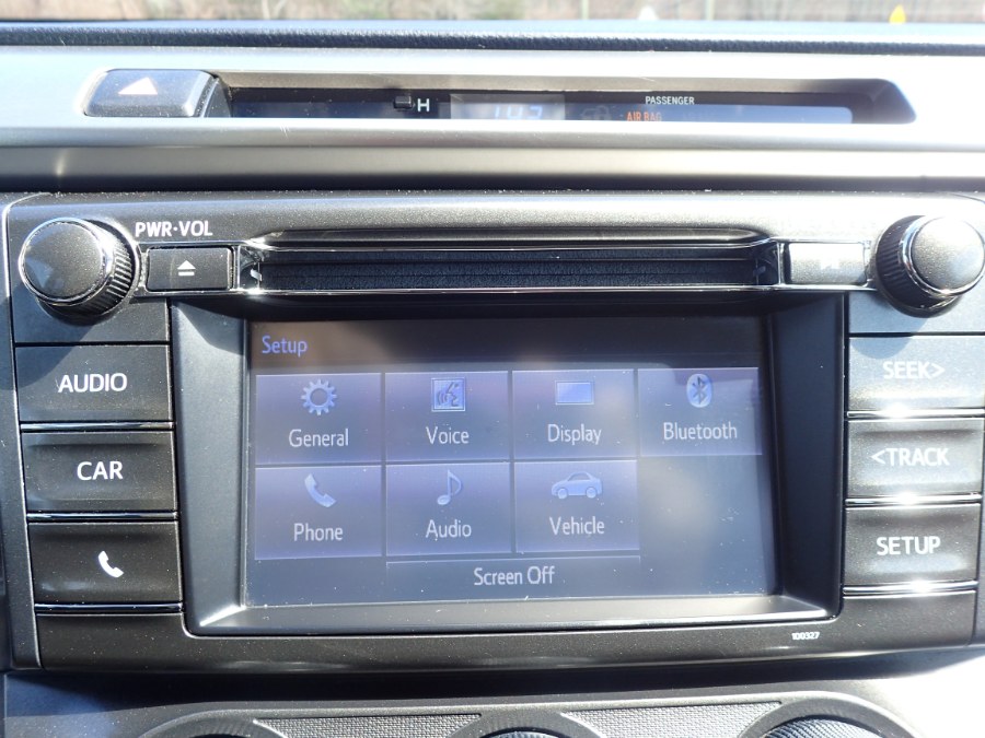 Used Toyota RAV4 AWD 4dr LE (Natl) 2015 | Eagleville Motors. Storrs, Connecticut Used Toyota RAV4 AWD 4dr LE (Natl) 2015 | Eagleville Motors. Storrs, Connecticut