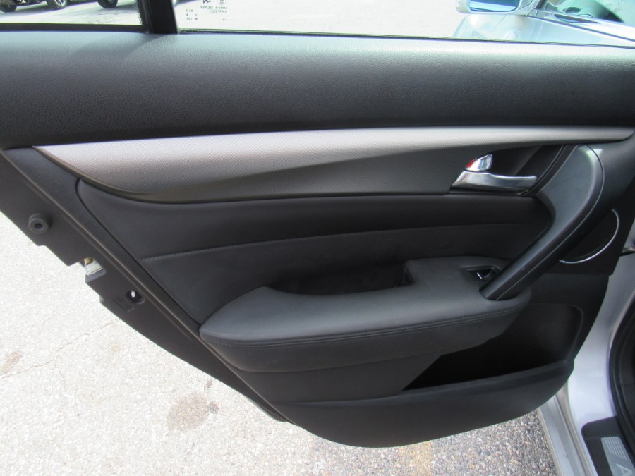 2013 Acura TL Tech, available for sale in Worcester, Massachusetts | Hilario's Auto Sales Inc.. Worcester, Massachusetts 2013 Acura TL Tech, available for sale in Worcester, Massachusetts | Hilario's Auto Sales Inc.. Worcester, Massachusetts