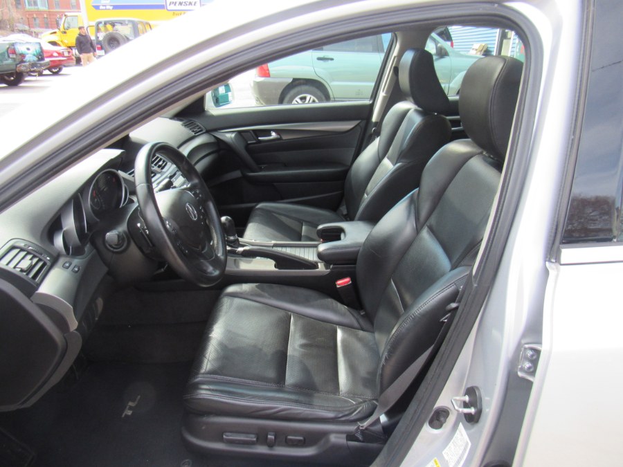 2013 Acura TL Tech, available for sale in Worcester, Massachusetts | Hilario's Auto Sales Inc.. Worcester, Massachusetts 2013 Acura TL Tech, available for sale in Worcester, Massachusetts | Hilario's Auto Sales Inc.. Worcester, Massachusetts