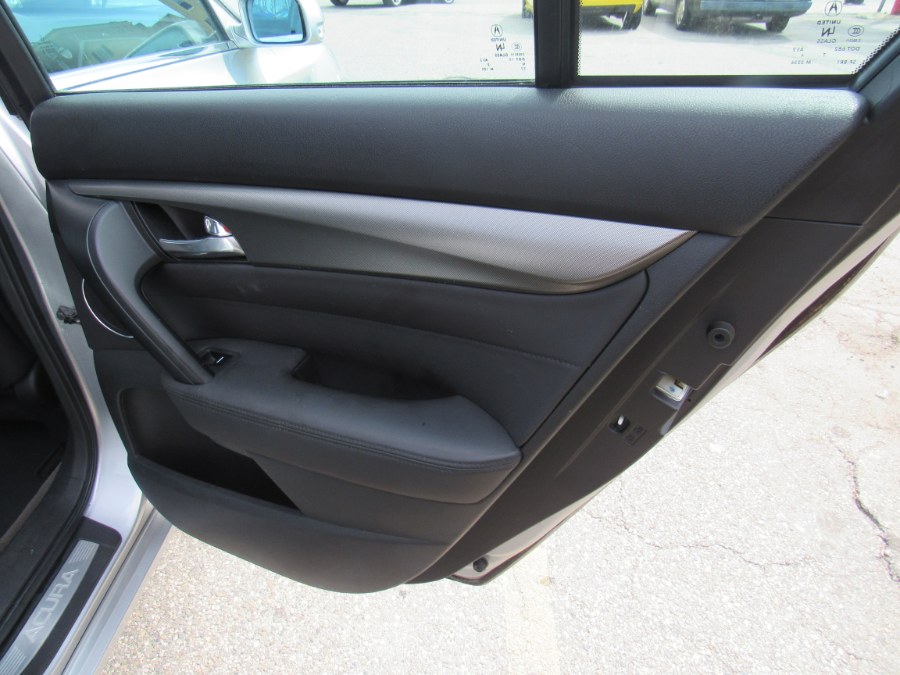 2013 Acura TL Tech, available for sale in Worcester, Massachusetts | Hilario's Auto Sales Inc.. Worcester, Massachusetts 2013 Acura TL Tech, available for sale in Worcester, Massachusetts | Hilario's Auto Sales Inc.. Worcester, Massachusetts
