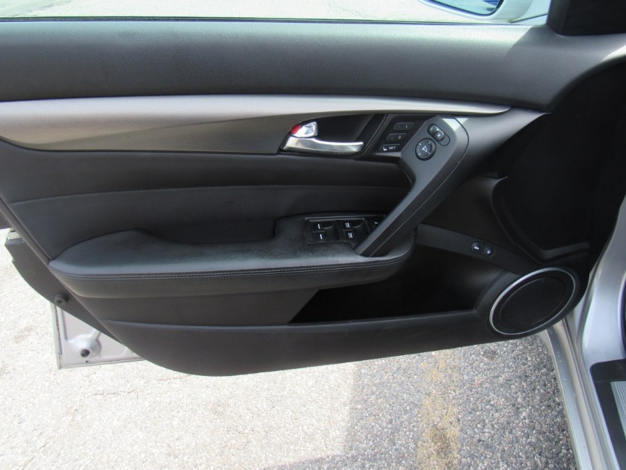 2013 Acura TL Tech, available for sale in Worcester, Massachusetts | Hilario's Auto Sales Inc.. Worcester, Massachusetts 2013 Acura TL Tech, available for sale in Worcester, Massachusetts | Hilario's Auto Sales Inc.. Worcester, Massachusetts