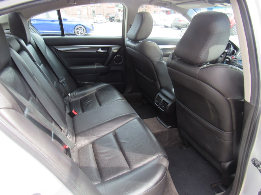 2013 Acura TL Tech, available for sale in Worcester, Massachusetts | Hilario's Auto Sales Inc.. Worcester, Massachusetts 2013 Acura TL Tech, available for sale in Worcester, Massachusetts | Hilario's Auto Sales Inc.. Worcester, Massachusetts