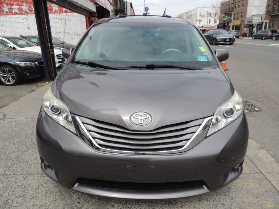 Used Toyota Sienna 5dr 7-Pass Van V6 XLE AWD (Natl) 2013 | Carsbuck Inc.. Brooklyn, New York Used Toyota Sienna 5dr 7-Pass Van V6 XLE AWD (Natl) 2013 | Carsbuck Inc.. Brooklyn, New York