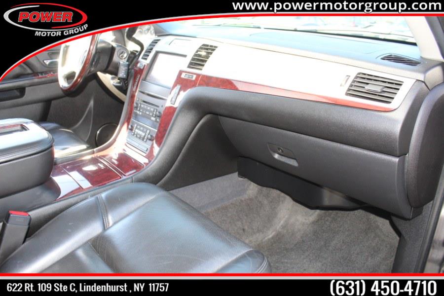 2014 Cadillac Escalade ESV AWD 4dr Luxury, available for sale in Lindenhurst, New York | Power Motor Group. Lindenhurst, New York 2014 Cadillac Escalade ESV AWD 4dr Luxury, available for sale in Lindenhurst, New York | Power Motor Group. Lindenhurst, New York