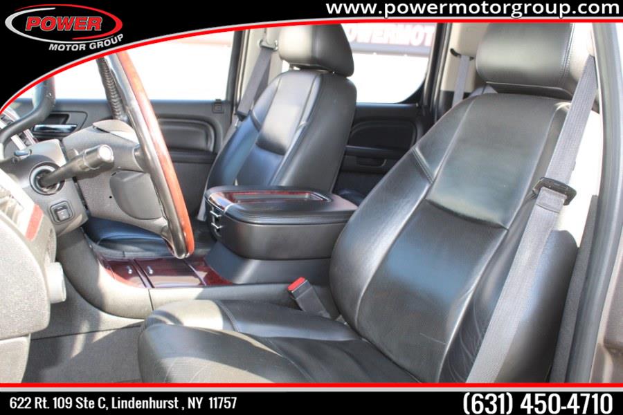 2014 Cadillac Escalade ESV AWD 4dr Luxury, available for sale in Lindenhurst, New York | Power Motor Group. Lindenhurst, New York 2014 Cadillac Escalade ESV AWD 4dr Luxury, available for sale in Lindenhurst, New York | Power Motor Group. Lindenhurst, New York