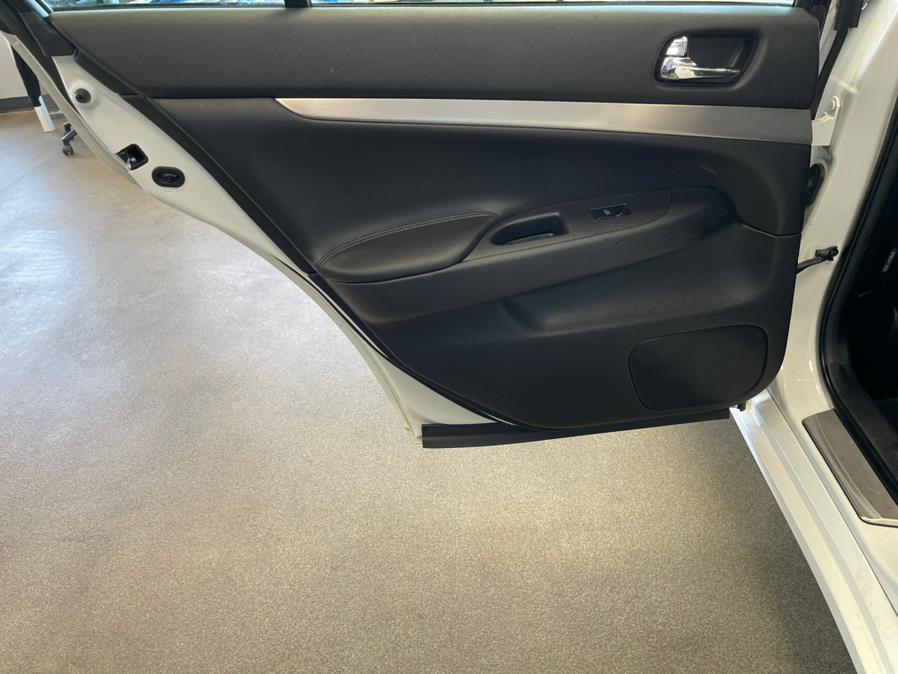 2013 Infiniti G37 Sedan 4dr x AWD, available for sale in Inwood, New York | 5 Towns Drive. Inwood, New York 2013 Infiniti G37 Sedan 4dr x AWD, available for sale in Inwood, New York | 5 Towns Drive. Inwood, New York