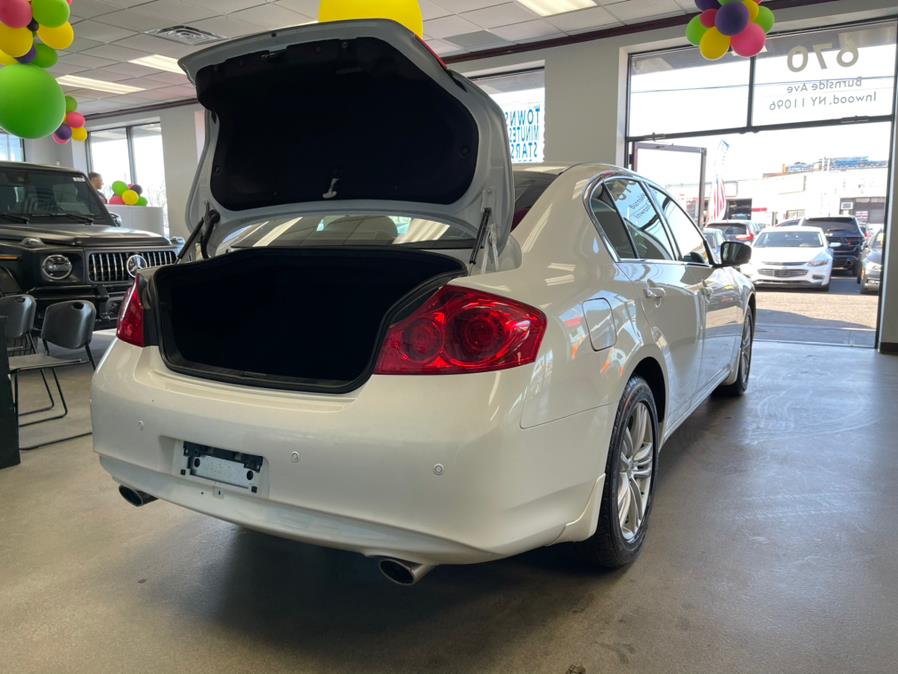 2013 Infiniti G37 Sedan 4dr x AWD, available for sale in Inwood, New York | 5 Towns Drive. Inwood, New York 2013 Infiniti G37 Sedan 4dr x AWD, available for sale in Inwood, New York | 5 Towns Drive. Inwood, New York